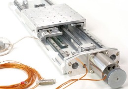 在真空中運動電機